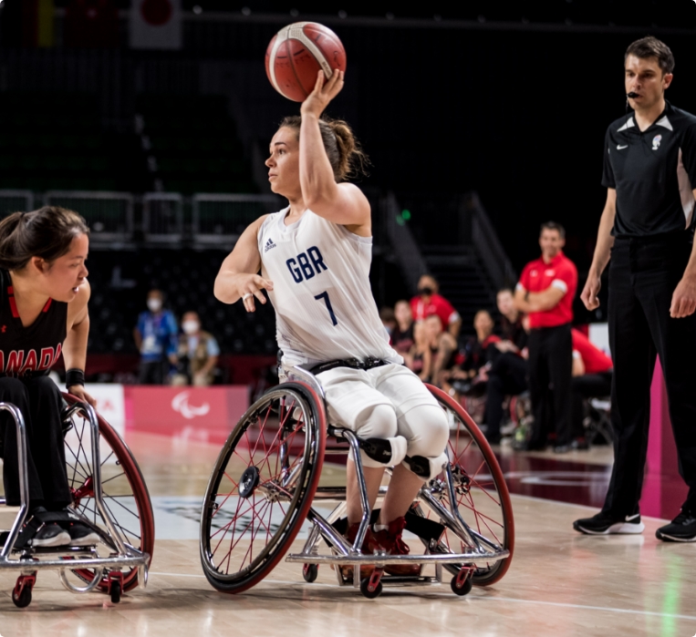 helen-playing-basketball